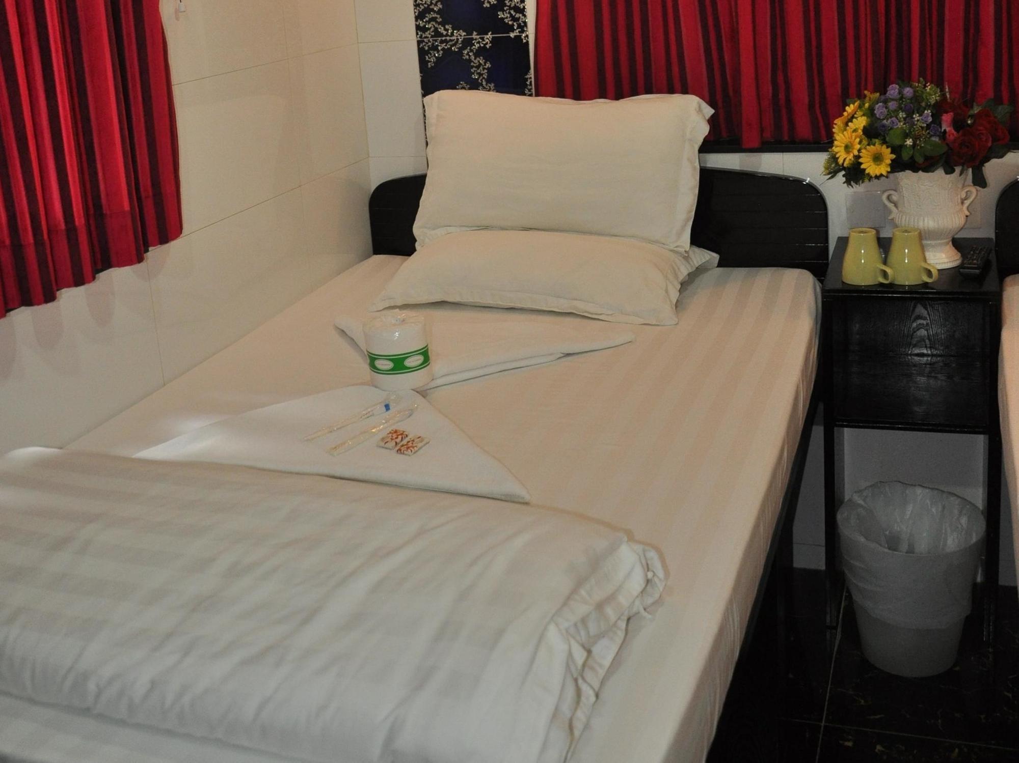 Guangzhou Guest House Tsim Sha Tsui  Buitenkant foto